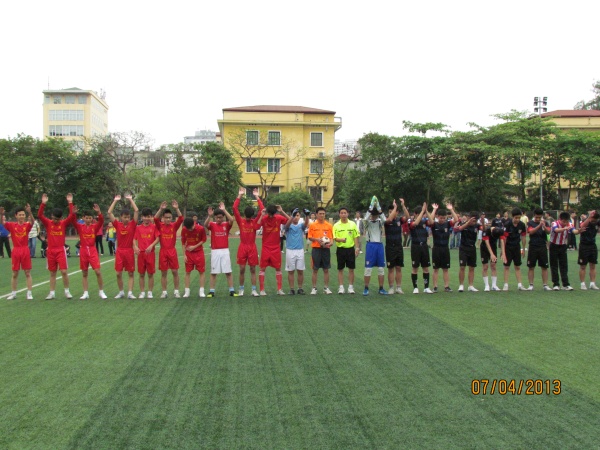Trận chung kết Giải Bóng đá học sinh trường Nguyễn Tất Thành