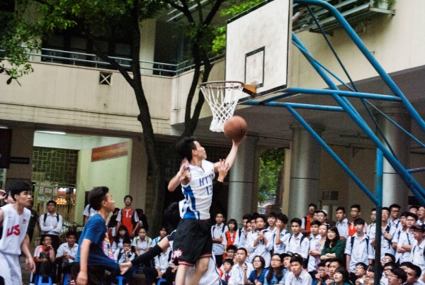 Chung kết bóng rổ 2015: Tân vương lên ngôi