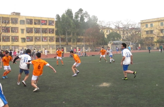 Giải bóng đá học sinh 2016: Sự trở lại của “Cơn lốc màu da cam”