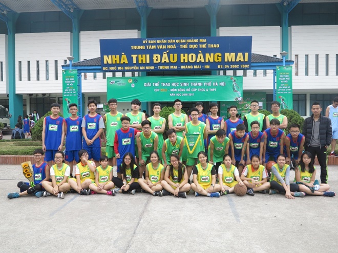 Đội tuyển trường Nguyễn Tất Thành ra quân Giải đấu Bóng rổ học sinh thành phố Hà Nội năm học 2016 – 2017