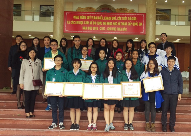 Trường THCS&THPT Nguyễn Tất Thành đạt kết quả cao tại cuộc thi KHKT dành cho học sinh trung học cấp Quốc gia năm học 2016-2017 – Khu vực phía Bắc