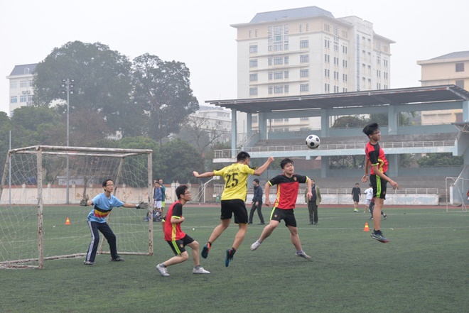 Giải bóng đá học sinh Nguyễn Tất Thành năm 2017 - kịch tính ngay từ vòng bảng