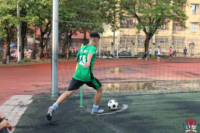 Gặp gỡ Sơn Linh – Cầu thủ trẻ có niềm đam mê với trái bóng tròn