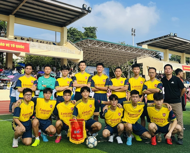 Hai trận ra quân thuận lợi của đội tuyển bóng đá nam Trường Nguyễn Tất Thành