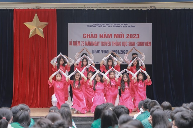 Chào năm mới 2023 và Kỉ niệm 73 năm ngày truyền thống học sinh - sinh viên Việt Nam