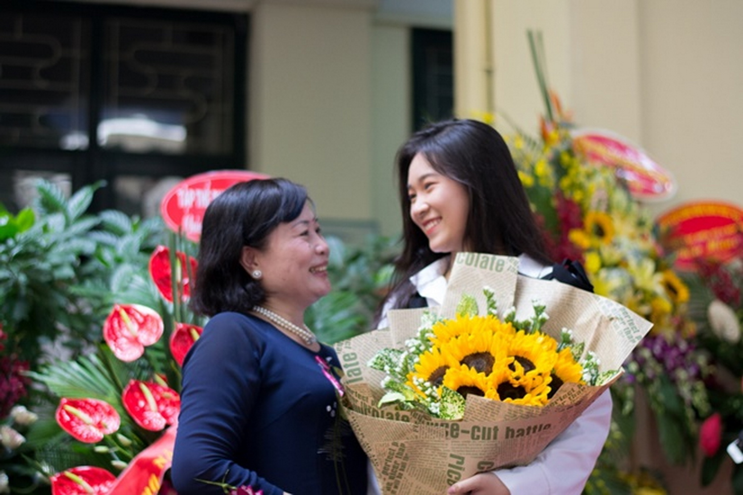 Những cảm xúc khó quên trong ngày chia tay cuối cấp