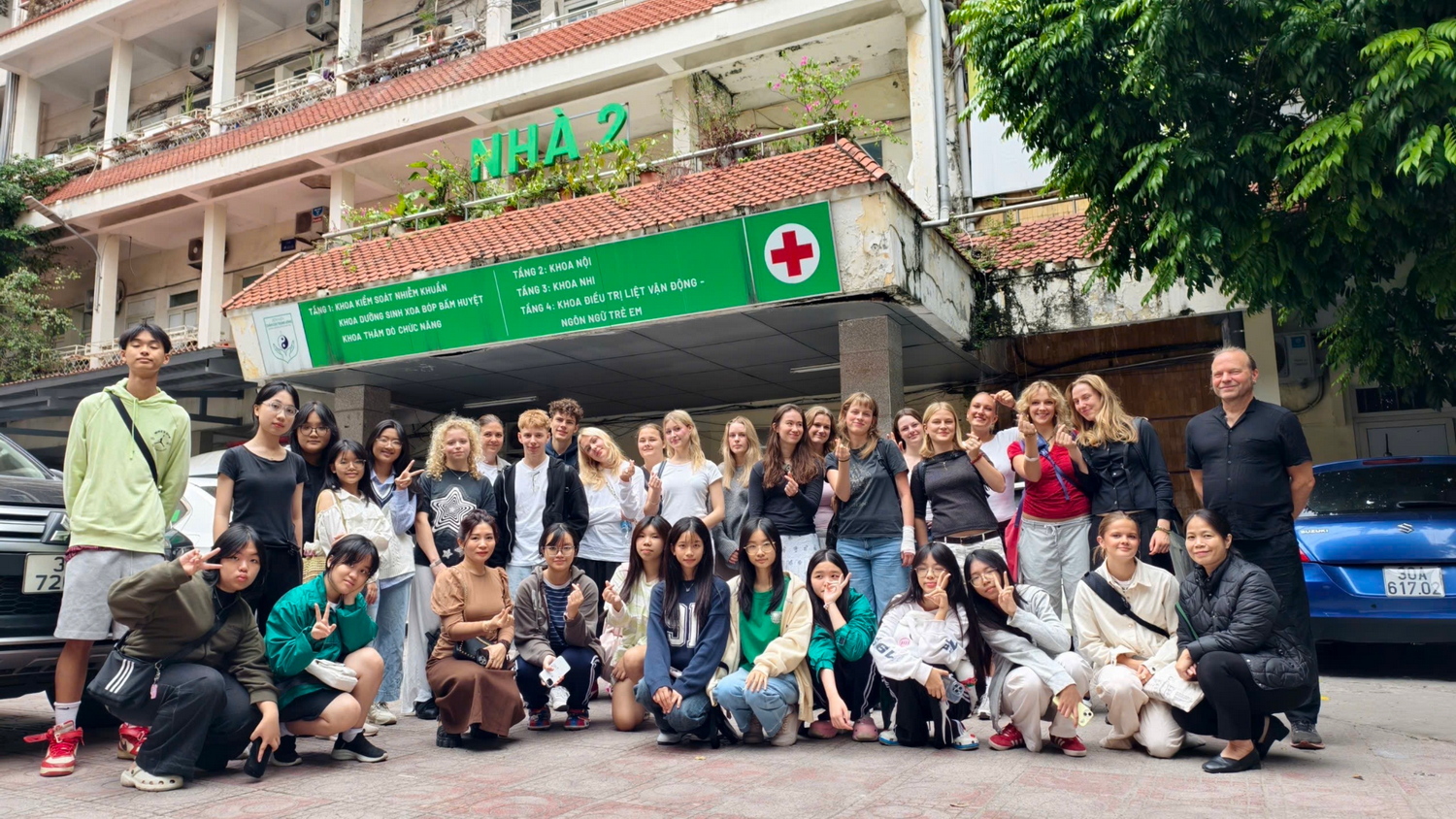 CHẠM VÀO NHỮNG TRÁI TIM – LAN TỎA YÊU THƯƠNG