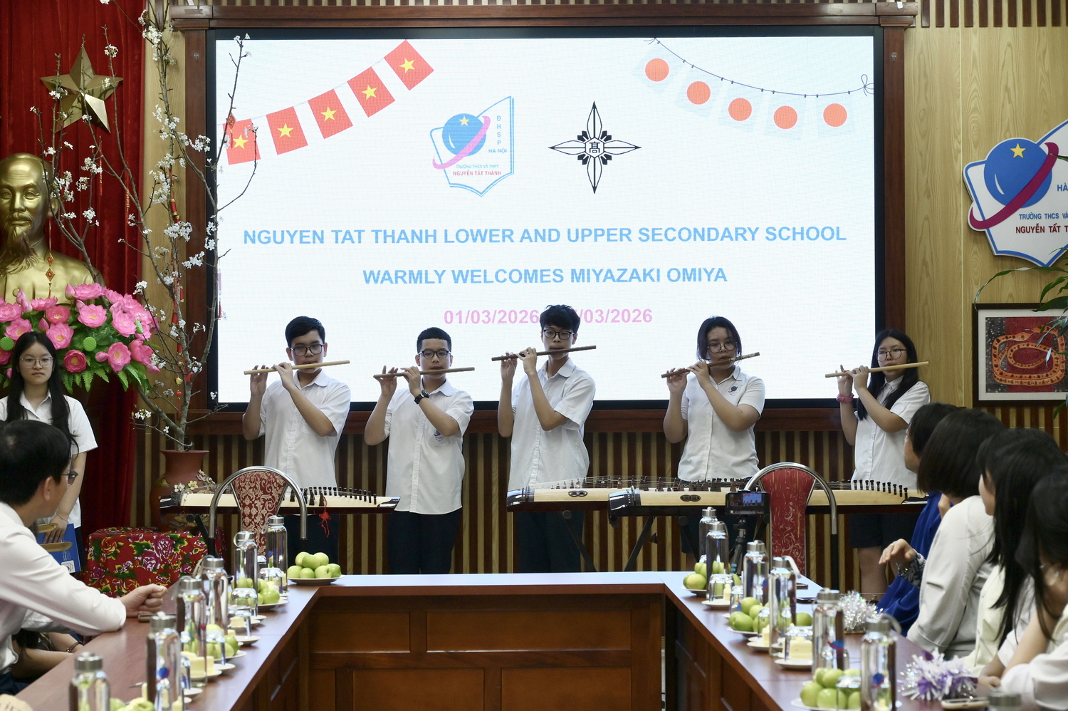 Hành trình kết nối văn hóa: đón chào đoàn giáo viên và học sinh trường Miyazaki Omiya