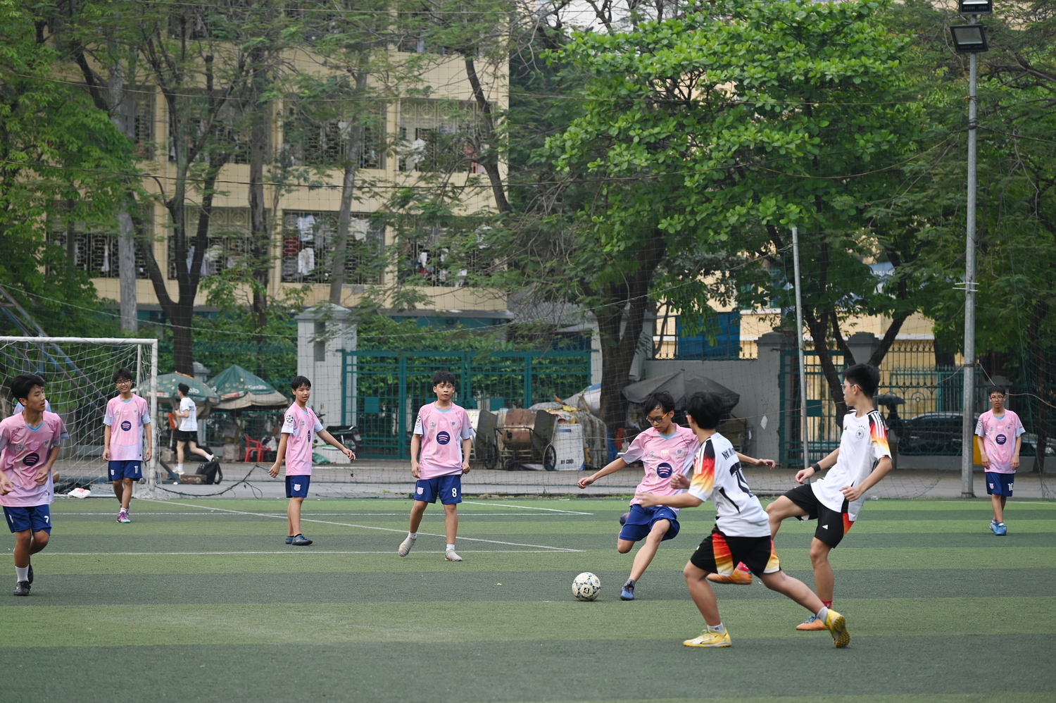 Từ sân cỏ đến dấu ấn của bản lĩnh và ý chí