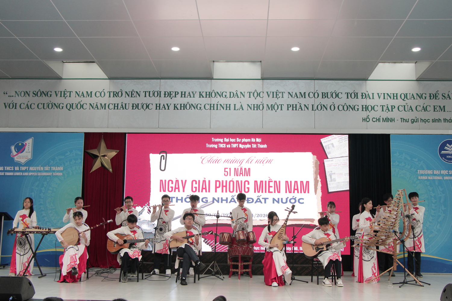 Nối nhịp khúc khải hoàn dưới bầu trời độc lập