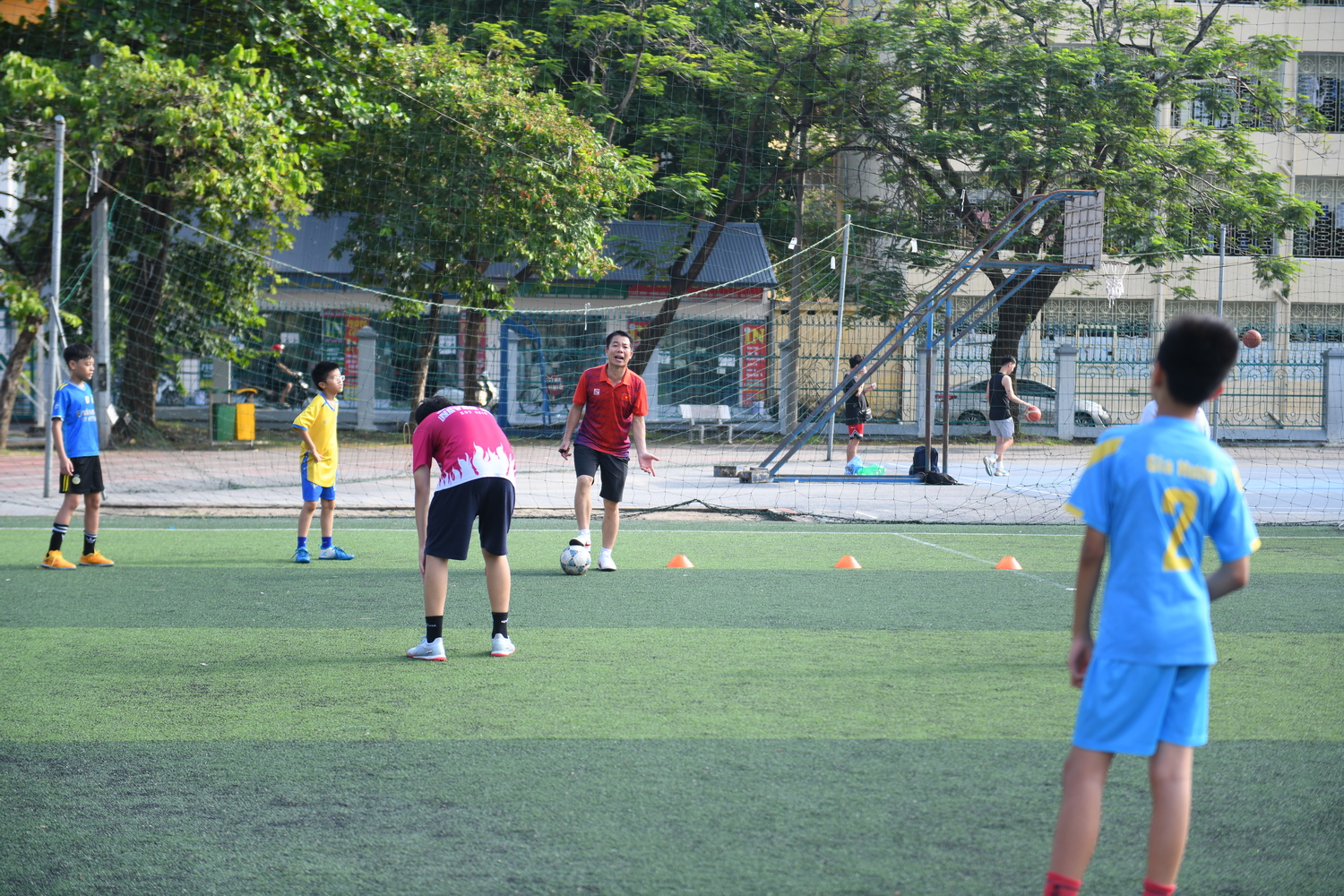 Bản hòa âm mùa hạ của các CLB hè 2026